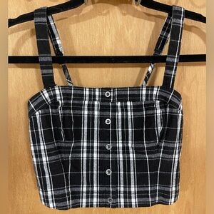 #52- HOLLISTER-plaid crop tank